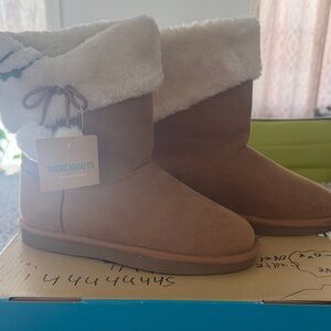 Thereabouts Kids Tan Boots with Faux Fur